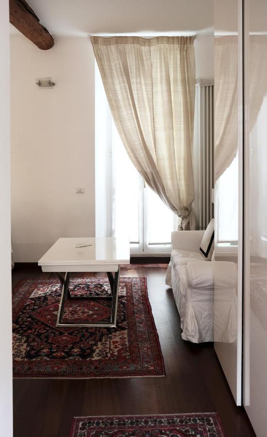 Comecasa Flowery Terraced Apartment ميلان المظهر الخارجي الصورة