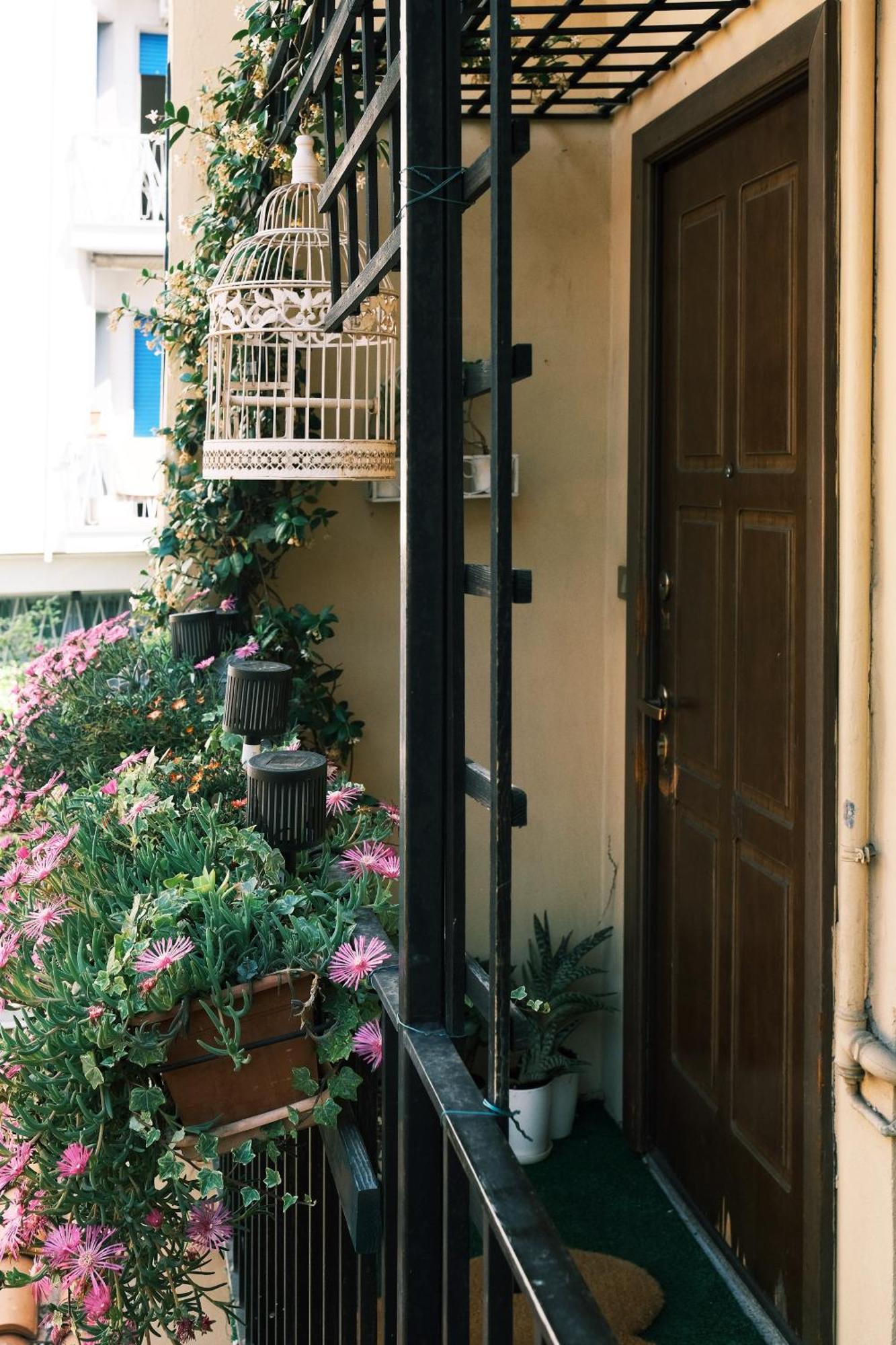 Comecasa Flowery Terraced Apartment ميلان المظهر الخارجي الصورة